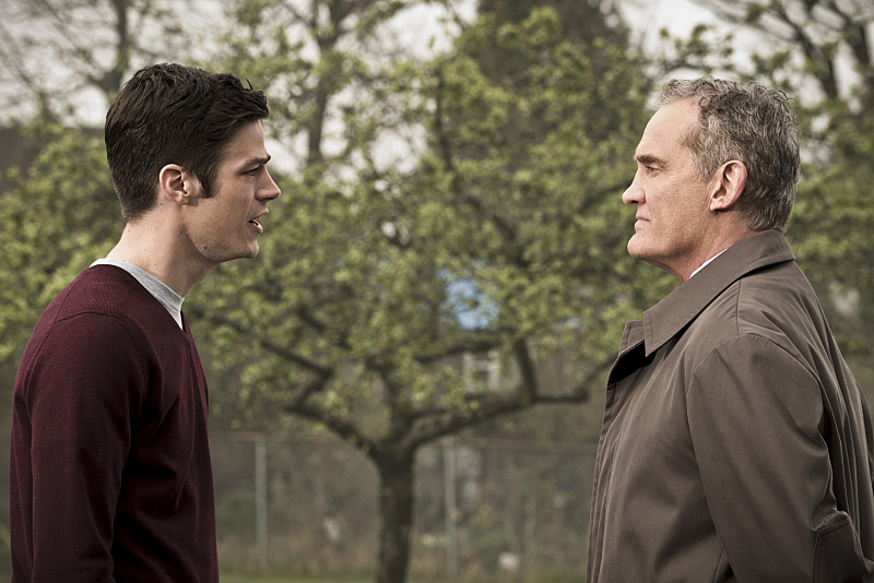 The Flash -- " The Runaway Dinosaur" -- Image: FLA221b_0014b.jpg -- Pictured (L-R): Grant Gustin as Barry Allen and John Wesley Shipp as Henry Allen -- Photo: Katie Yu/The CW -- Ã‚Â© 2016 The CW Network, LLC. All rights reserved.